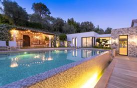 Einfamilienhaus – Mougins, Côte d'Azur, Frankreich. 14 000 €  pro Woche