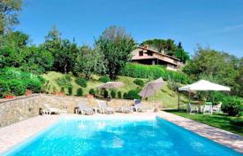Villa – Monte San Savino, Toskana, Italien. 1 150 000 €