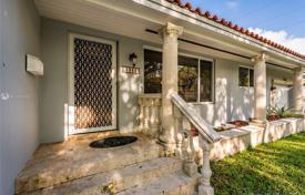 Einfamilienhaus – Coral Gables, Florida, Vereinigte Staaten. $725 000