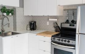 7-zimmer stadthaus in Old Toronto, Kanada. C$1 341 000