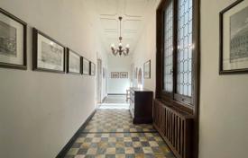 6-zimmer wohnung 300 m² in Florenz, Italien. 1 000 000 €