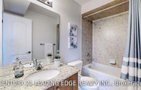 7-zimmer stadthaus in North York, Kanada. C$1 837 000