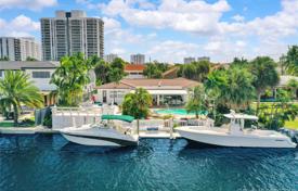 Villa – Hallandale Beach, Florida, Vereinigte Staaten. $2 100 000