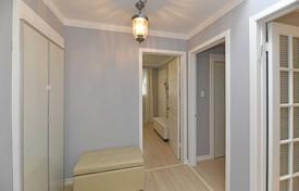 6-zimmer haus in der stadt in Scarborough, Kanada. C$1 868 000