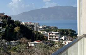 Wohnungen in Vlora auf dem Berg mit Meerblick. 81 000 €