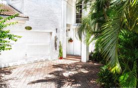 Villa – Aventura, Florida, Vereinigte Staaten. $1 699 000