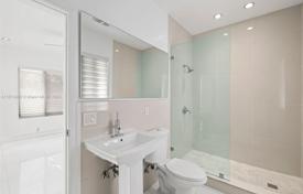 3-zimmer haus in der stadt 405 m² in Miami, Vereinigte Staaten. $2 250 000