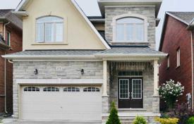 Haus in der Stadt – North York, Toronto, Ontario,  Kanada. C$1 736 000