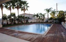5-zimmer einfamilienhaus 490 m² in Agios Tychonas, Zypern. 2 500 000 €