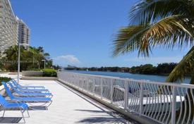 Eigentumswohnung – Miami Beach, Florida, Vereinigte Staaten. $679 000