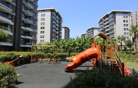 3-zimmer wohnung 90 m² in Konyaalti, Türkei. 26 487 000 TRY