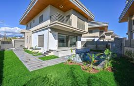 9-zimmer villa 325 m² in Foça, Türkei. 45 200 000 TRY