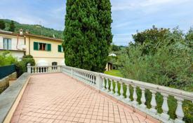 15-zimmer villa in Pietrasanta, Italien. Price on request