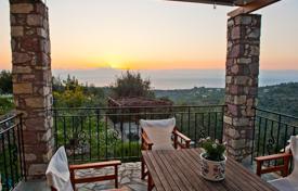Villa – Peloponnes, Griechenland. 300 000 €