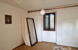 6-zimmer haus in der stadt 196 m² in Novigrad (Istria County), Kroatien. 728 000 €