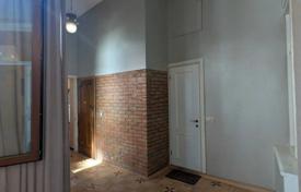 3-zimmer wohnung 105 m² in Altstadt von Tiflis, Georgien. $180 000