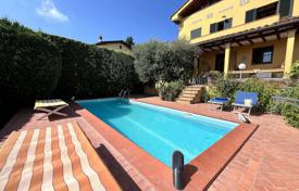 4-zimmer villa 280 m² in Massarosa, Italien. 1 300 000 €