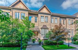 Stadthaus – Etobicoke, Toronto, Ontario,  Kanada. C$1 093 000