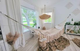 3-zimmer haus in der stadt 233 m² in Miami, Vereinigte Staaten. $800 000