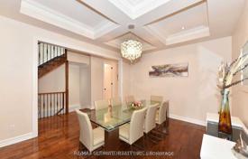 13-zimmer haus in der stadt in York, Kanada. C$2 287 000