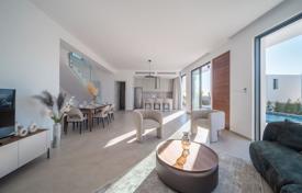 3-zimmer einfamilienhaus 194 m² in Chloraka, Zypern. 780 000 €