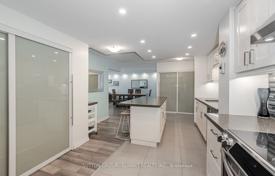 7-zimmer wohnung in Etobicoke, Kanada. C$955 000