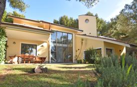8-zimmer villa 240 m² in Ligurien, Italien. 2 500 000 €