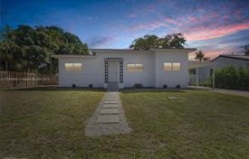 3-zimmer haus in der stadt 111 m² in Miami, Vereinigte Staaten. $580 000