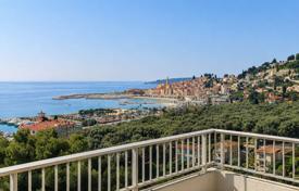 7-zimmer penthaus 247 m² in Menton, Frankreich. 3 300 000 €
