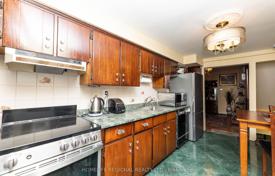 9-zimmer stadthaus in Old Toronto, Kanada. C$1 294 000