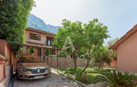 3-zimmer haus in der stadt 120 m² in Dobrota, Montenegro. 1 500 000 €