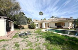 Villa – Marbella, Andalusien, Spanien. 2 272 000 €