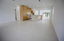 3-zimmer haus in der stadt 175 m² in Miami, Vereinigte Staaten. $1 090 000