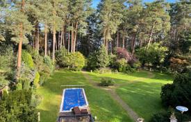 6-zimmer stadthaus 550 m² in Kapu iela, Lettland. 750 000 €