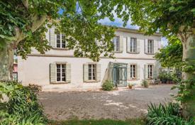 Einfamilienhaus – Avignon, Provence-Alpes-Côte d'Azur, Frankreich. 980 000 €