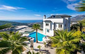 4-zimmer villa 300 m² in Kargicak, Türkei. 77 740 000 TRY