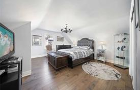 9-zimmer haus in der stadt in Scarborough, Kanada. C$1 814 000
