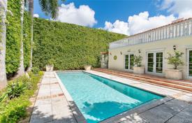 Villa – Miami Beach, Florida, Vereinigte Staaten. $3 295 000