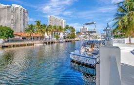 Haus in der Stadt – North Miami Beach, Florida, Vereinigte Staaten. $2 995 000