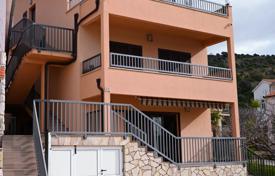 14-zimmer haus in der stadt 400 m² in Sibenik-Knin, Kroatien. 950 000 €