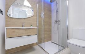 3-zimmer einfamilienhaus 70 m² in Torrevieja, Spanien. 335 000 €