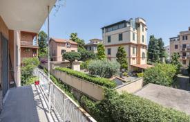 Wohnung – Rom, Latium, Italien. $585 000