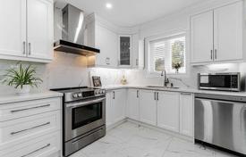 9-zimmer haus in der stadt in York, Kanada. C$1 979 000
