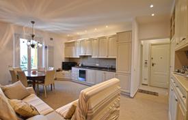 2-zimmer wohnung 71 m² in Ligurien, Italien. Price on request