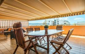 2-zimmer penthaus 140 m² in Los Cristianos, Spanien. 649 000 €
