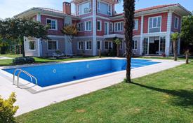 6-zimmer villa 500 m² in Büyükçekmece, Türkei. $1 300 000