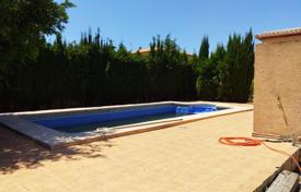 6-zimmer einfamilienhaus 304 m² in Calp, Spanien. 990 000 €