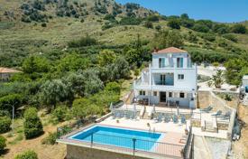 Villa – Chania, Kreta, Griechenland. 500 000 €