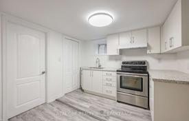 10-zimmer haus in der stadt in Scarborough, Kanada. C$1 568 000