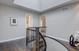 10-zimmer haus in der stadt in North York, Kanada. C$2 287 000